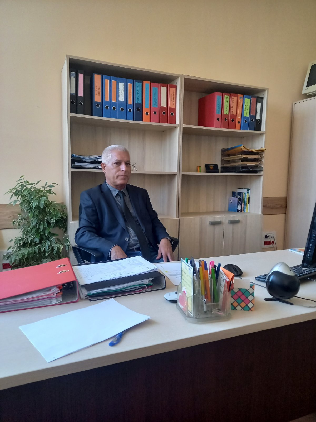 Prof. Karim Fakhir Naama